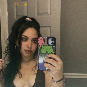 HoneyLips008 webcam livesex profile in pussy cams